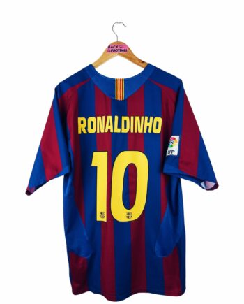 maillot vintage domicile Barcelone 2005/2006 floqué Ronaldinho #10