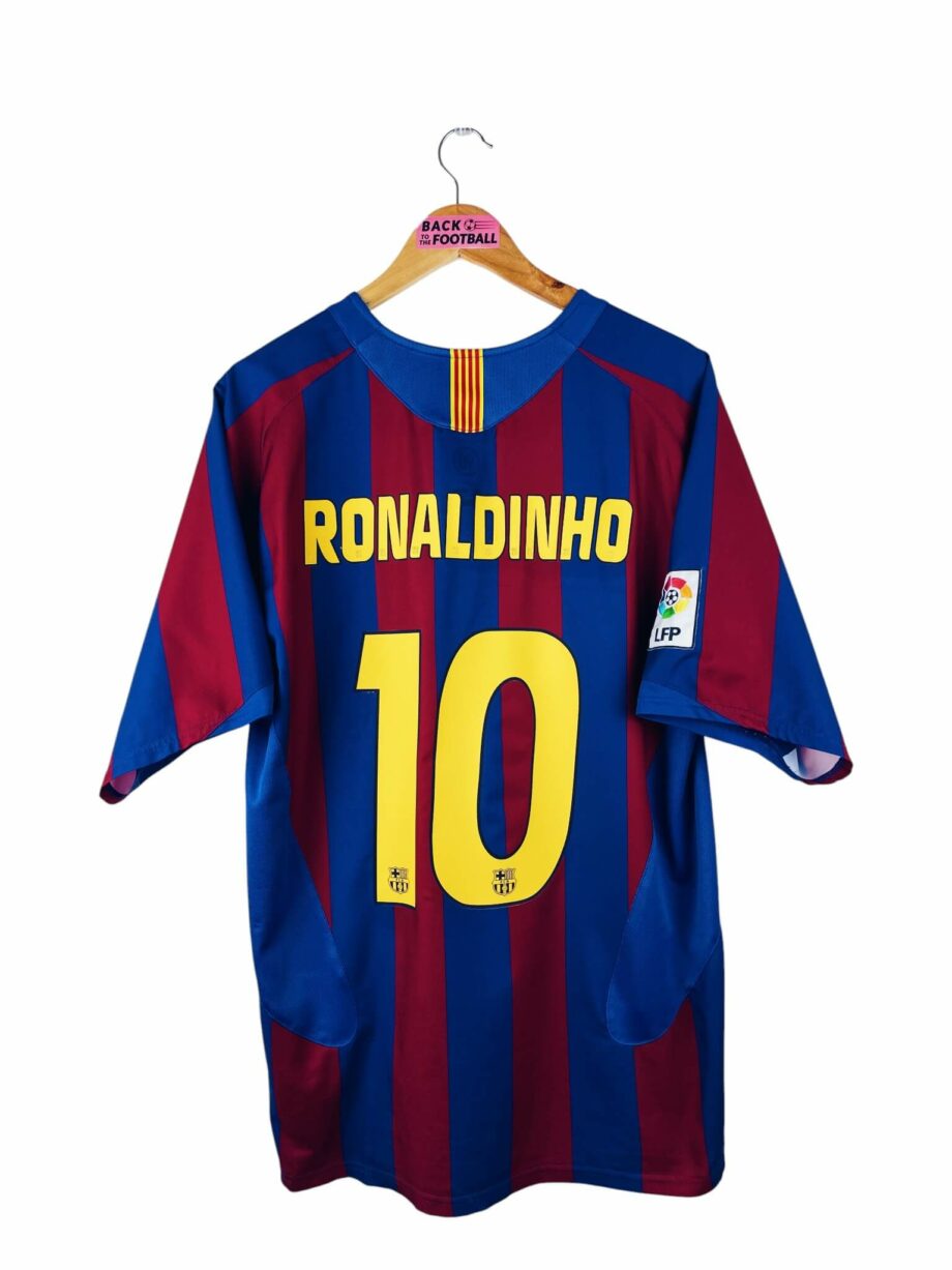 maillot vintage domicile Barcelone 2005/2006 floqué Ronaldinho #10