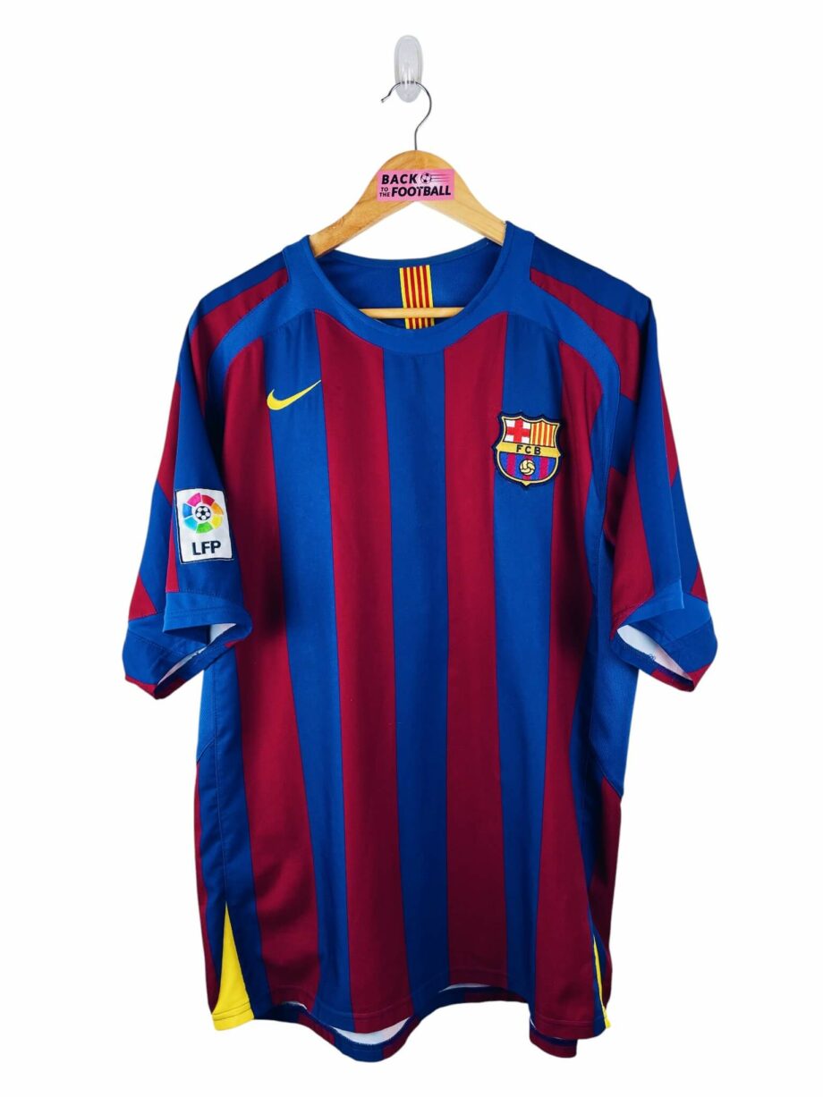 maillot vintage domicile Barcelone 2005/2006 floqué Ronaldinho #10