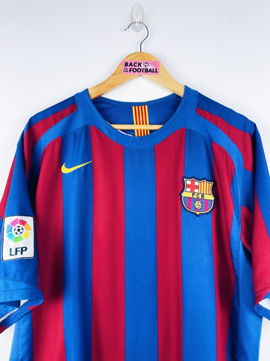 maillot vintage domicile Barcelone 2005/2006 floqué Ronaldinho #10