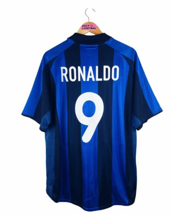 maillot vintage domicile Inter 2001/2002 floqué Ronaldo #9