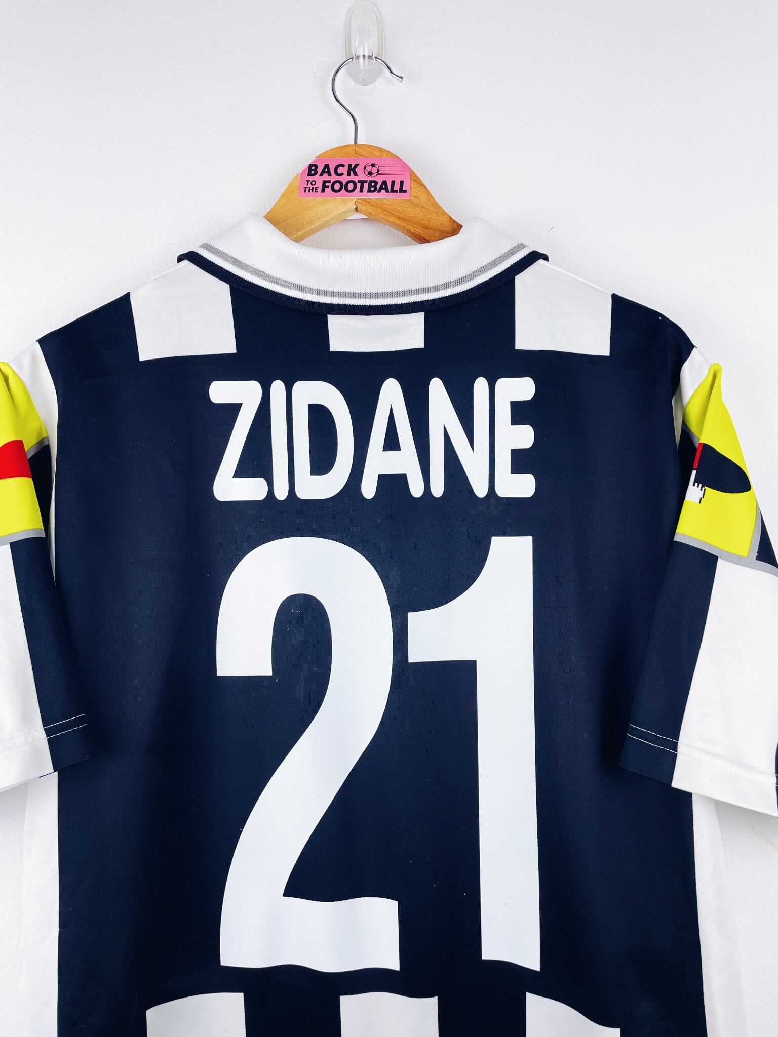 maillot vintage domicile Juventus 2000/2001 floqué Zidane #21