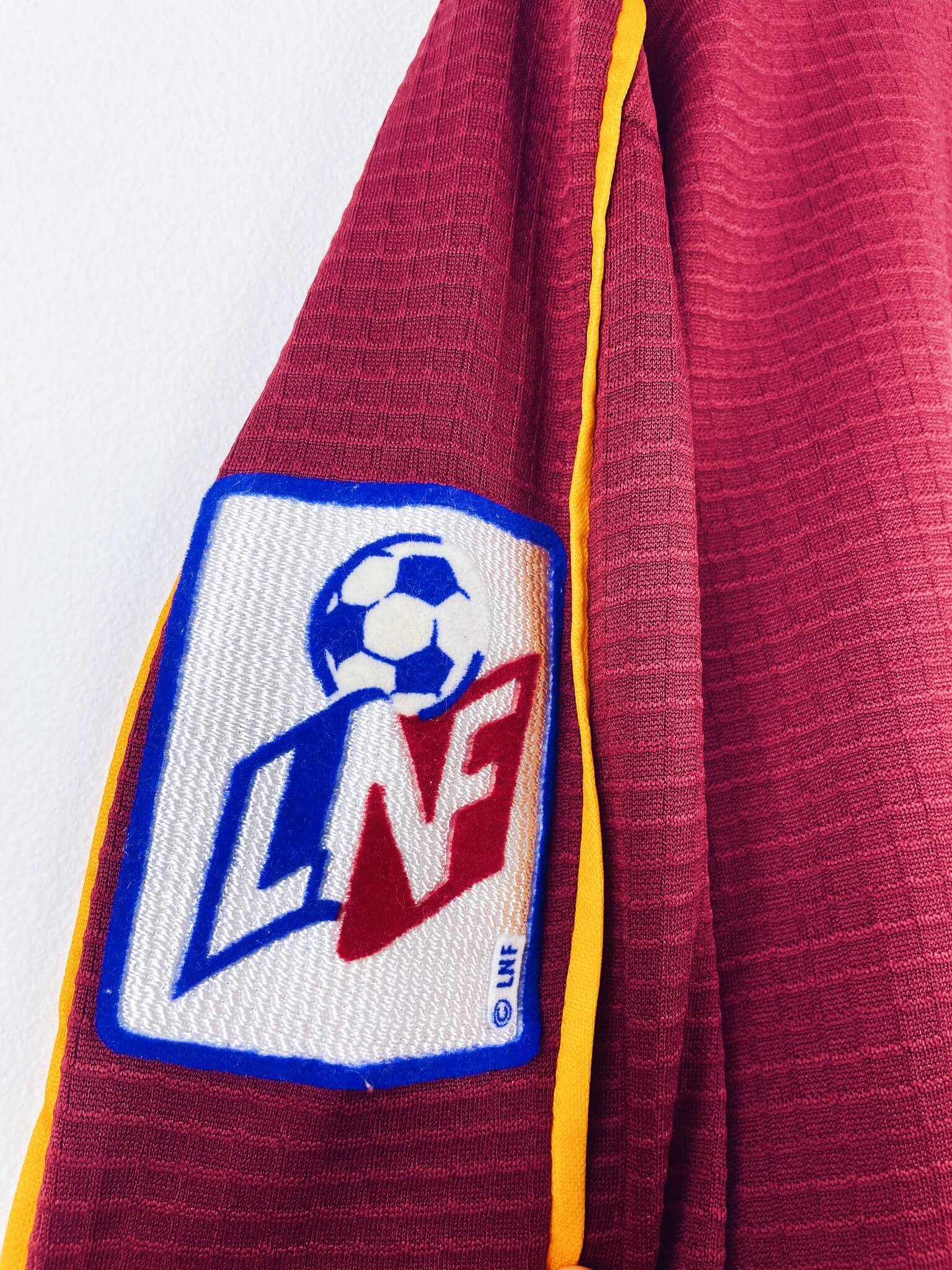 maillot vintage domicile. FC Metz 1999/2000 préparé (match issue) ou porté (match worn) par Toyes #14