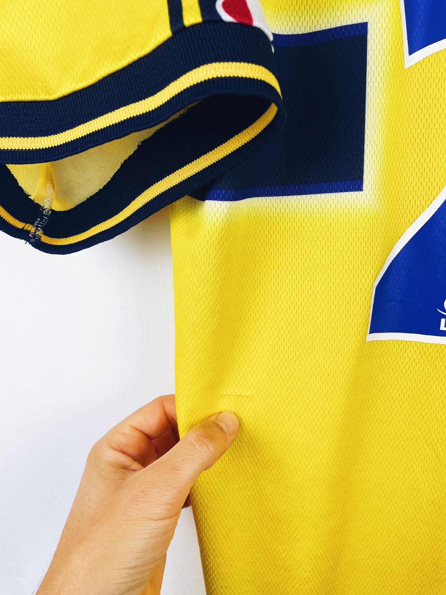 maillot vintage domicile Sochaux 2002/2004 floqué Mathieu #25