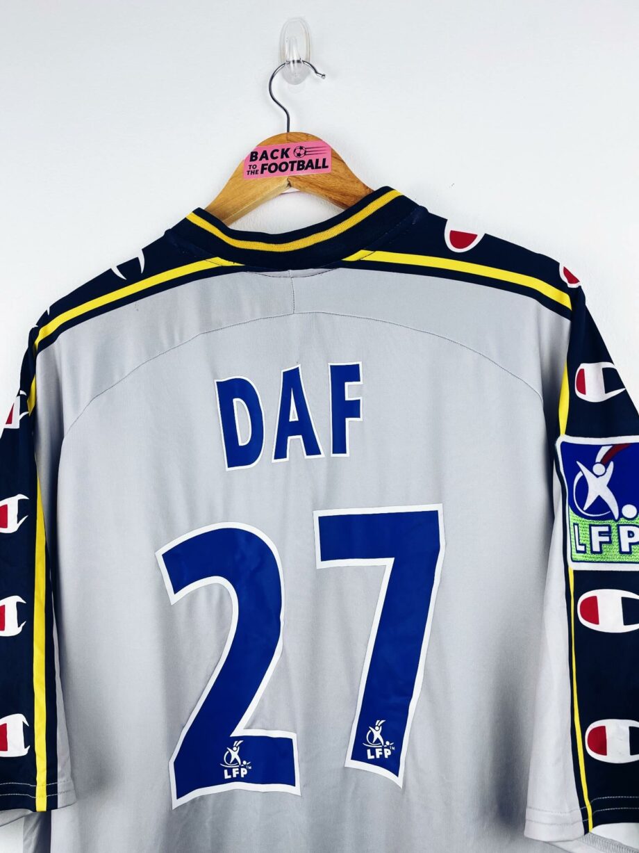 maillot vintage extérieur Sochaux 2002/2003 porté (match worn) ou préparé (match issue) pour DAF #27