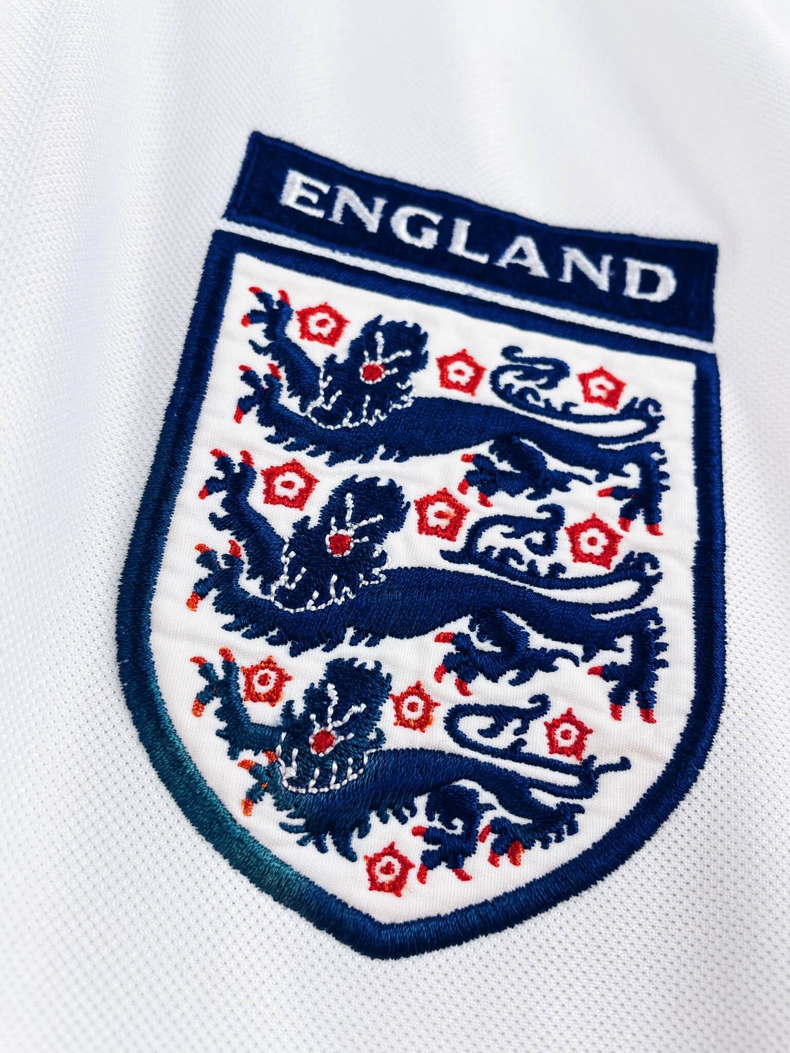 maillot vintage domicile Angleterre 1999/2001 floqué Beckham #7