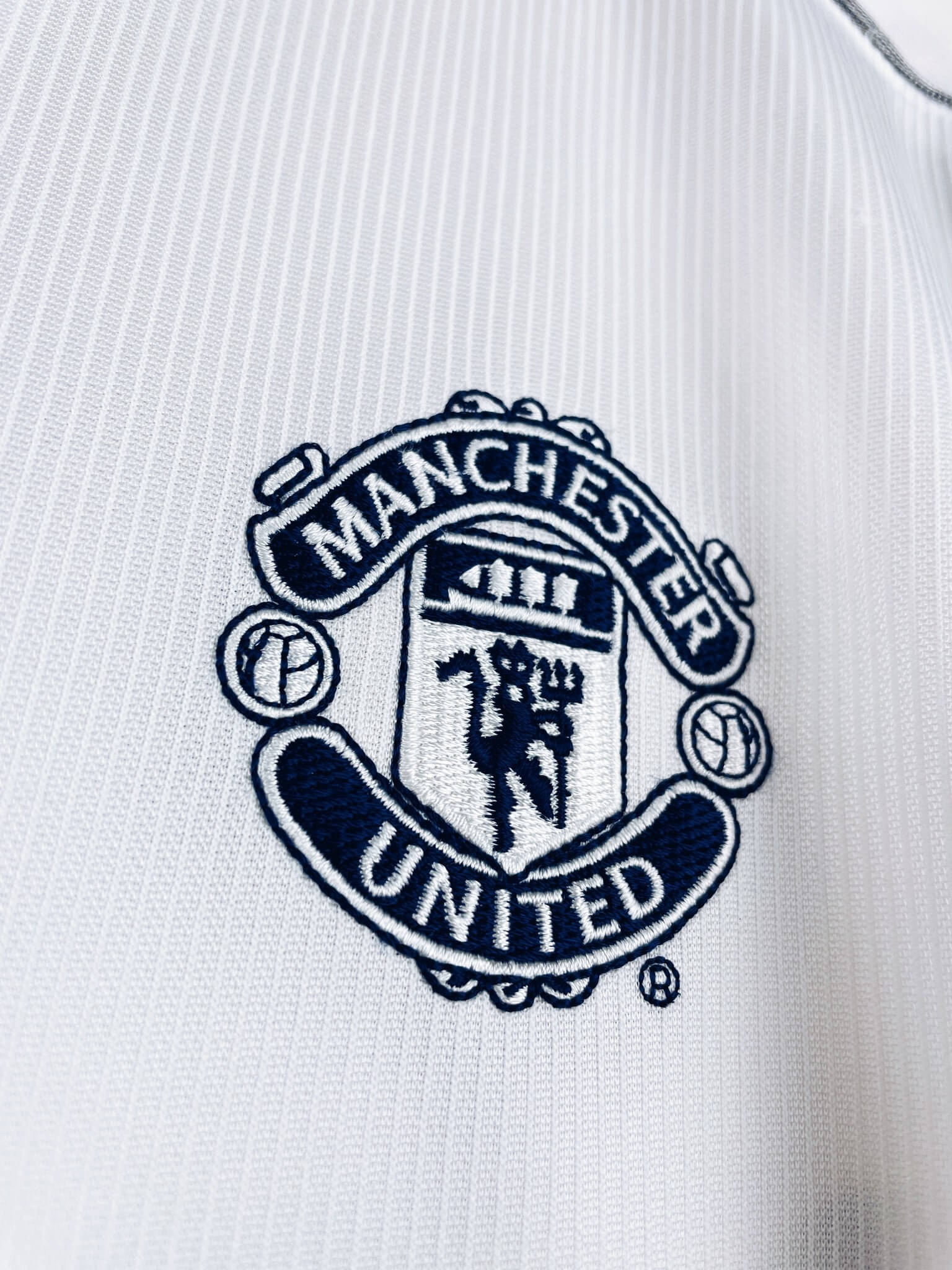 maillot vintage extérieur Manchester United 2000/2001 floqué Beckham #7