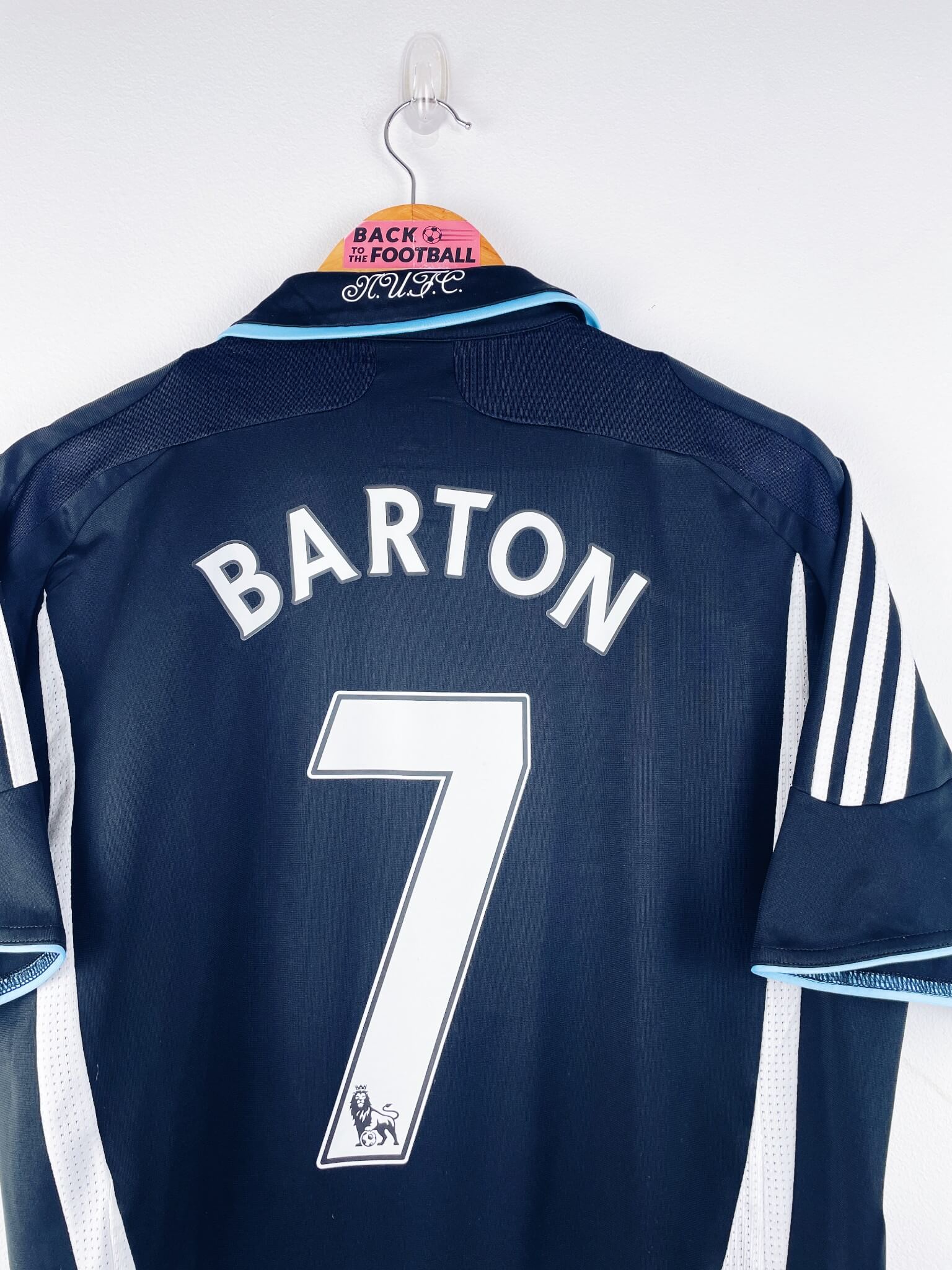 maillot vintage domicile Newcastle 2007/2009 floqué Barton #7