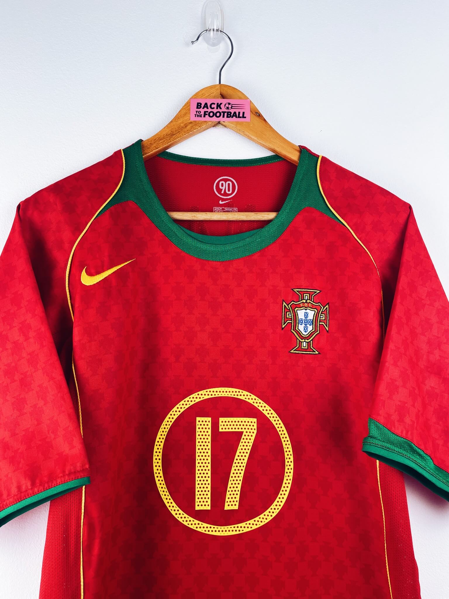 maillot vintage domicile Portugal 2004 floqué C. Ronaldo #17