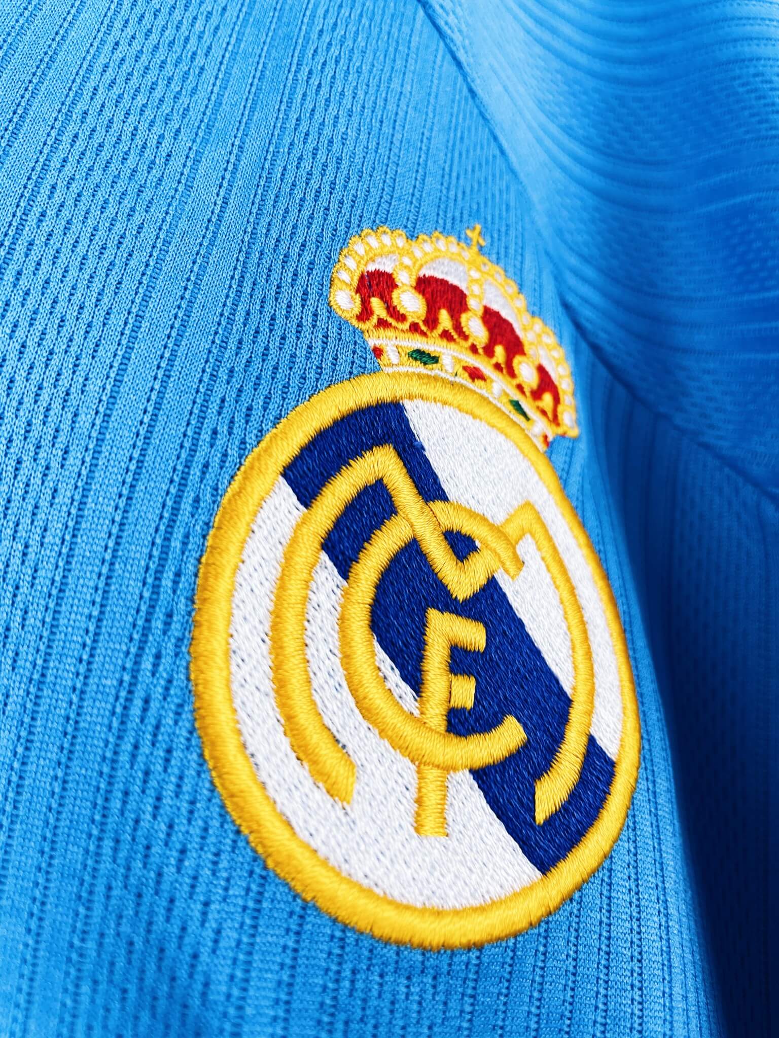 maillot vintage third Real Madrid 1999/2000 floqué Anelka #19