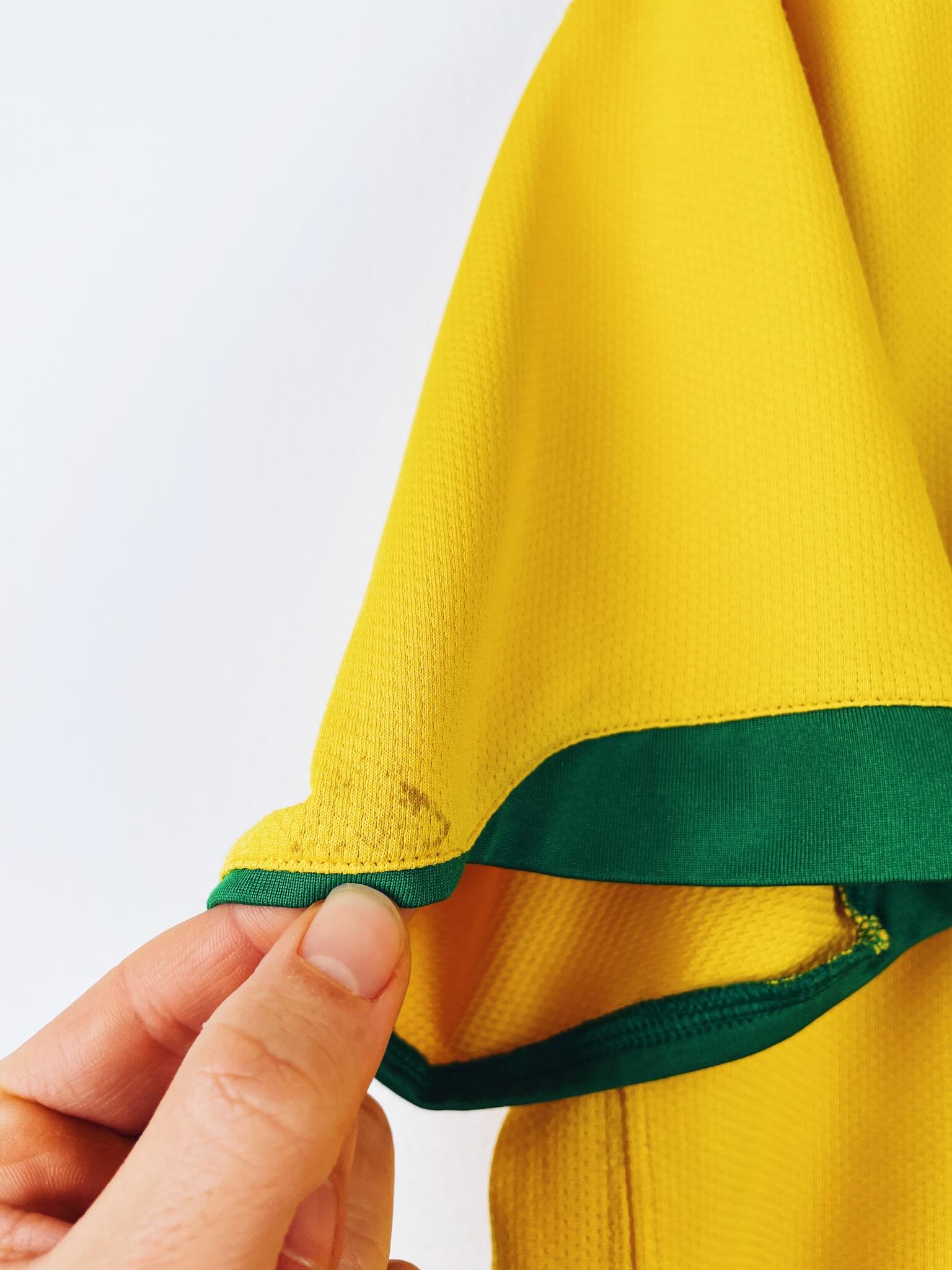 maillot vintage domicile Brésil 2006 floqué Ronaldinho #10