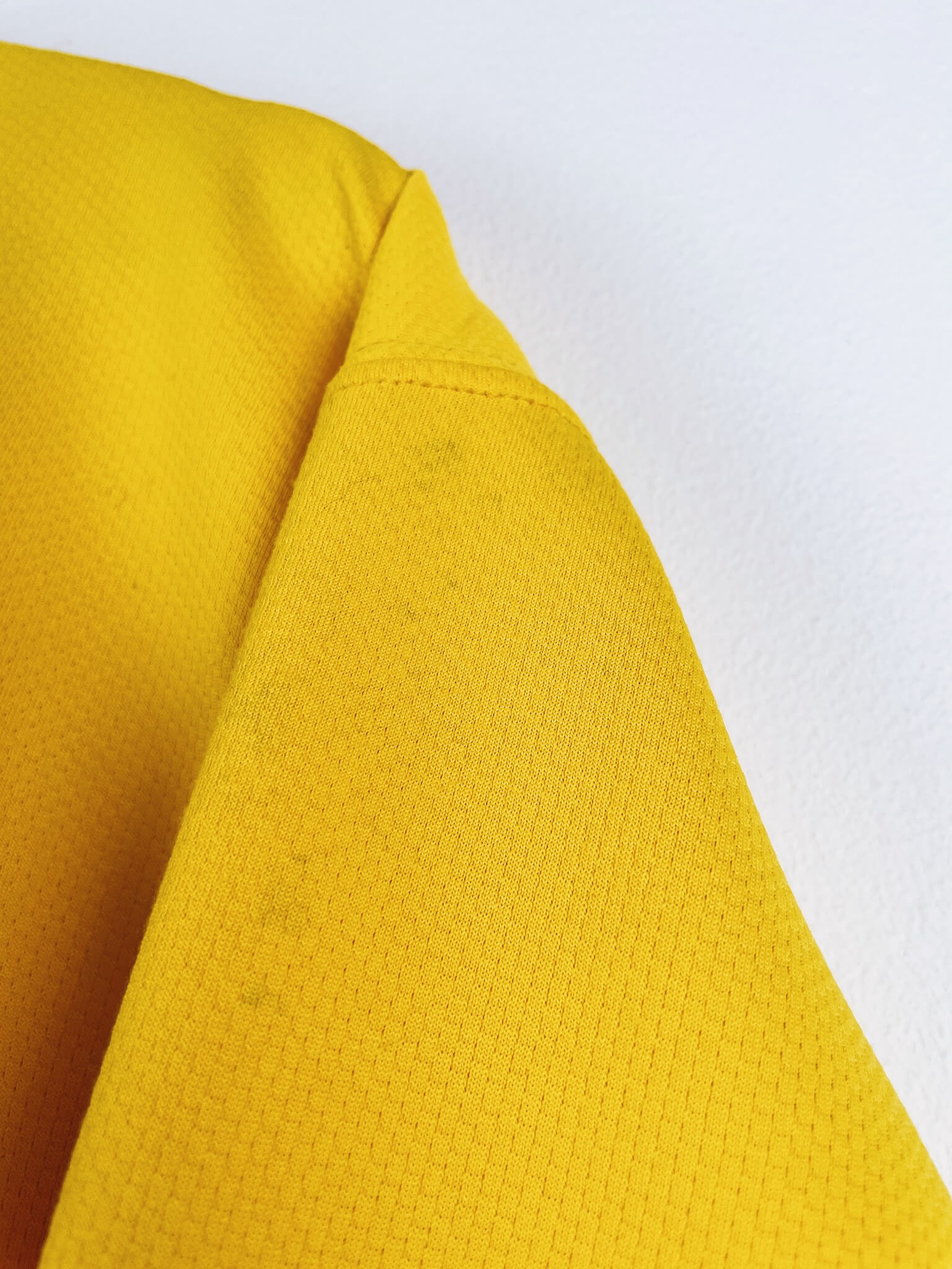 maillot vintage domicile Brésil 2006 floqué Ronaldinho #10