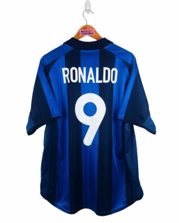 maillot vintage domicile Inter Milan 2001/2002 floqué Ronaldo #9