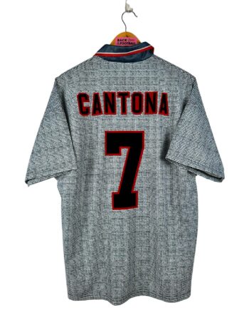 maillot vintage extérieur Manchester United 1995/1996 floqué Cantona #7