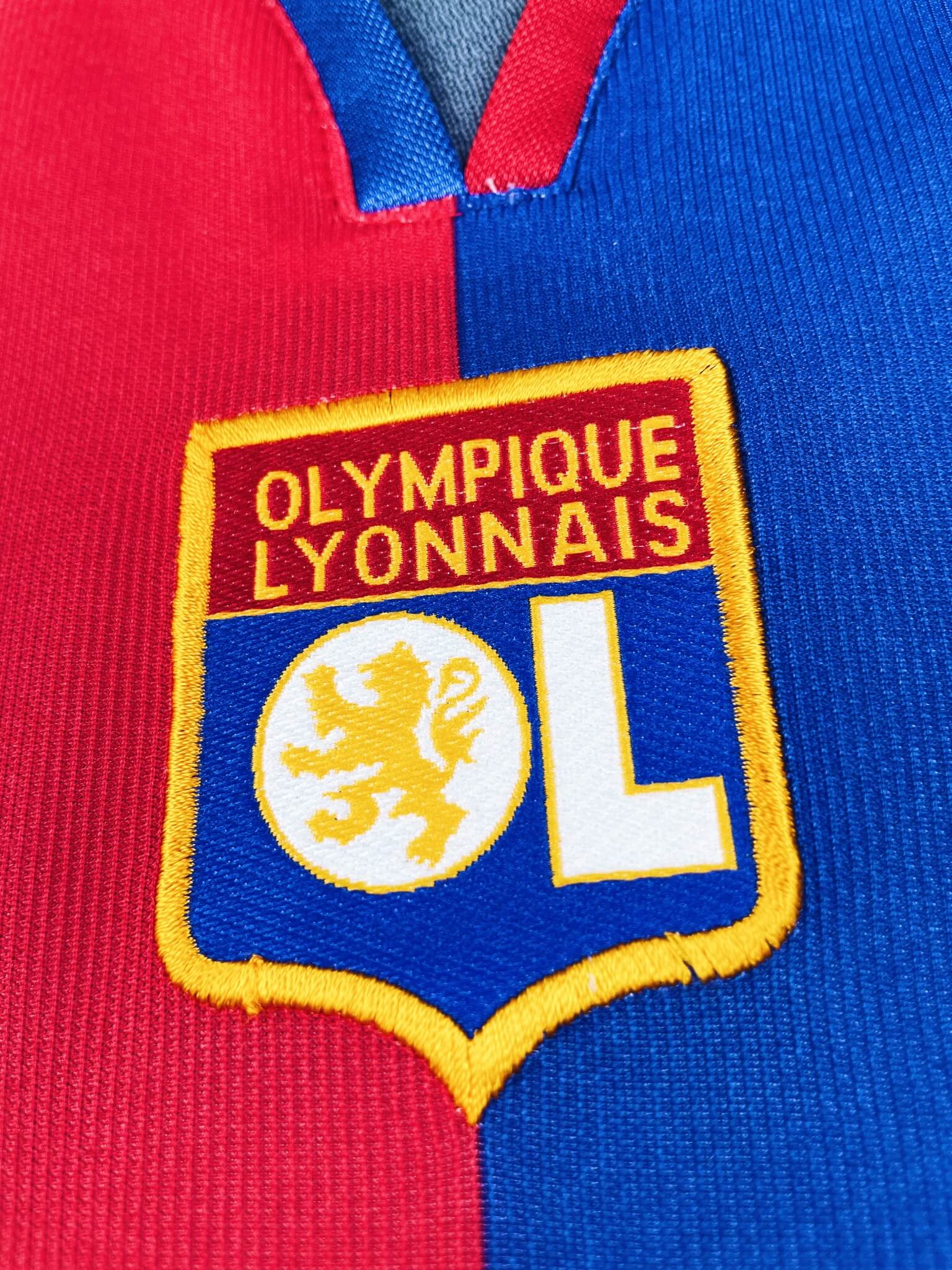 maillot vintage extérieur OL 2000/2001
