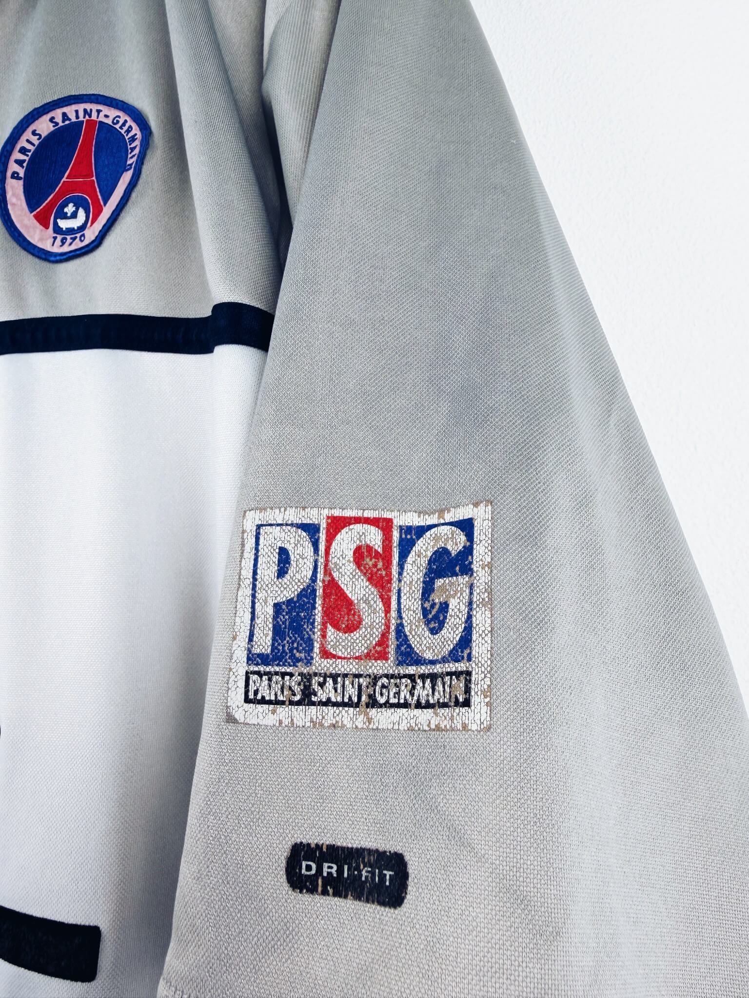 maillot vintage extérieur PSG 2000/2001