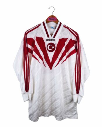 maillot vintage domicile Turquie 1996 manches longues porté par le numéro 13 Şentürk