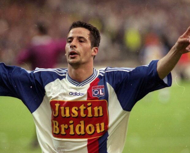 maillot vintage domicile OL 1996/1997 Justin Bridou