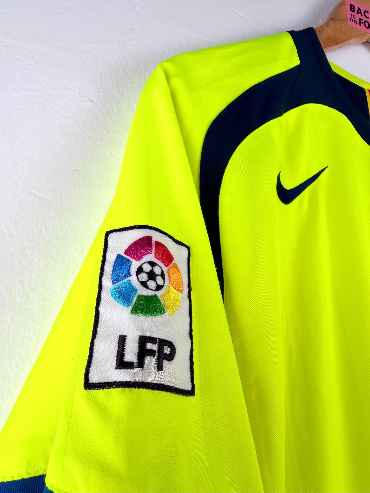 maillot vintage extérieur Barcelone 2005/2006 floqué Ronaldinho #10