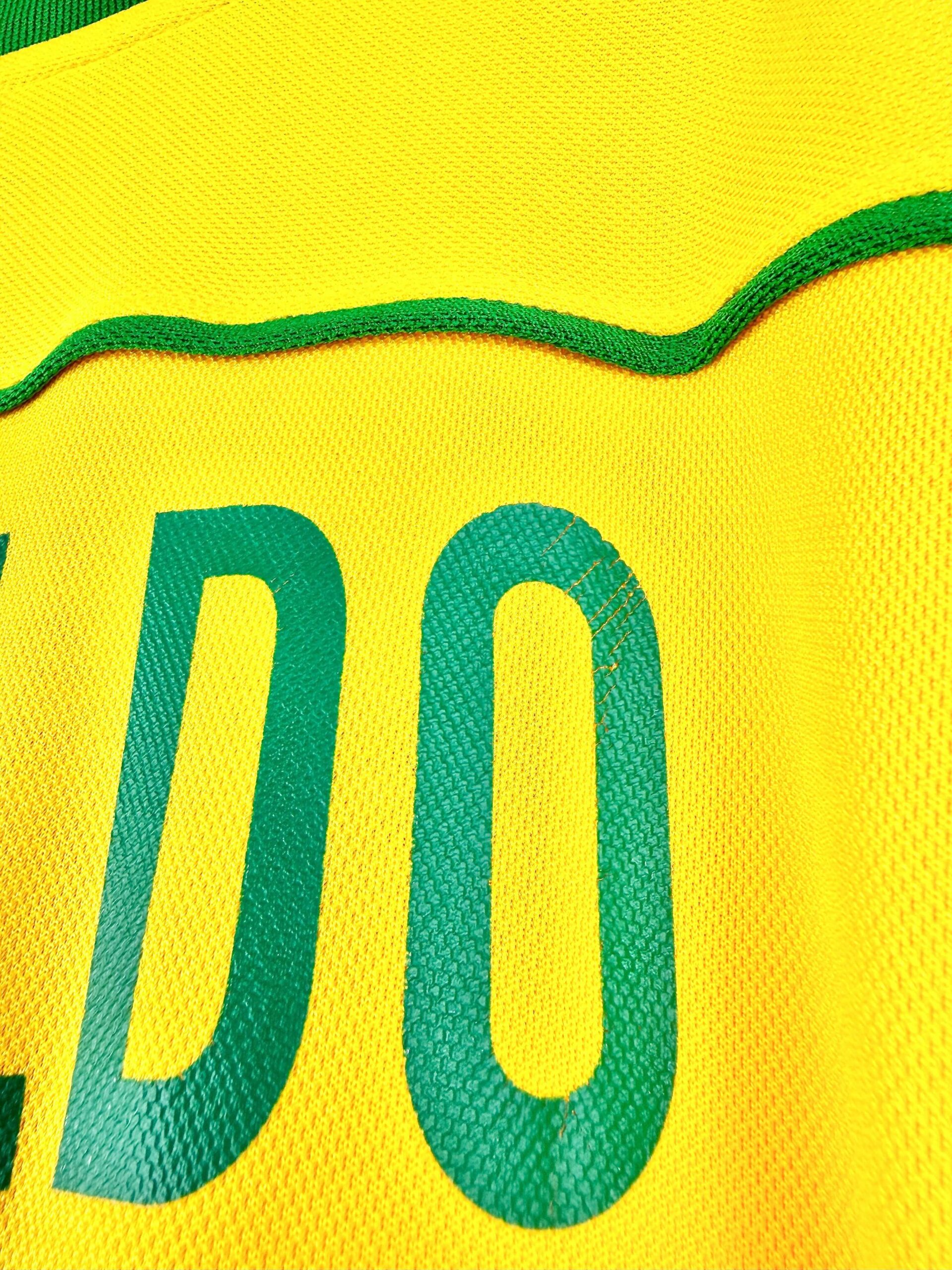 maillot vintage domicile Brésil 1998 floqué Ronaldo #9