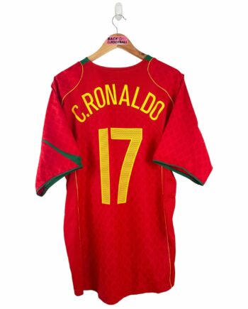 maillot vintage domicile Portugal 2004 floqué C. Ronaldo #17