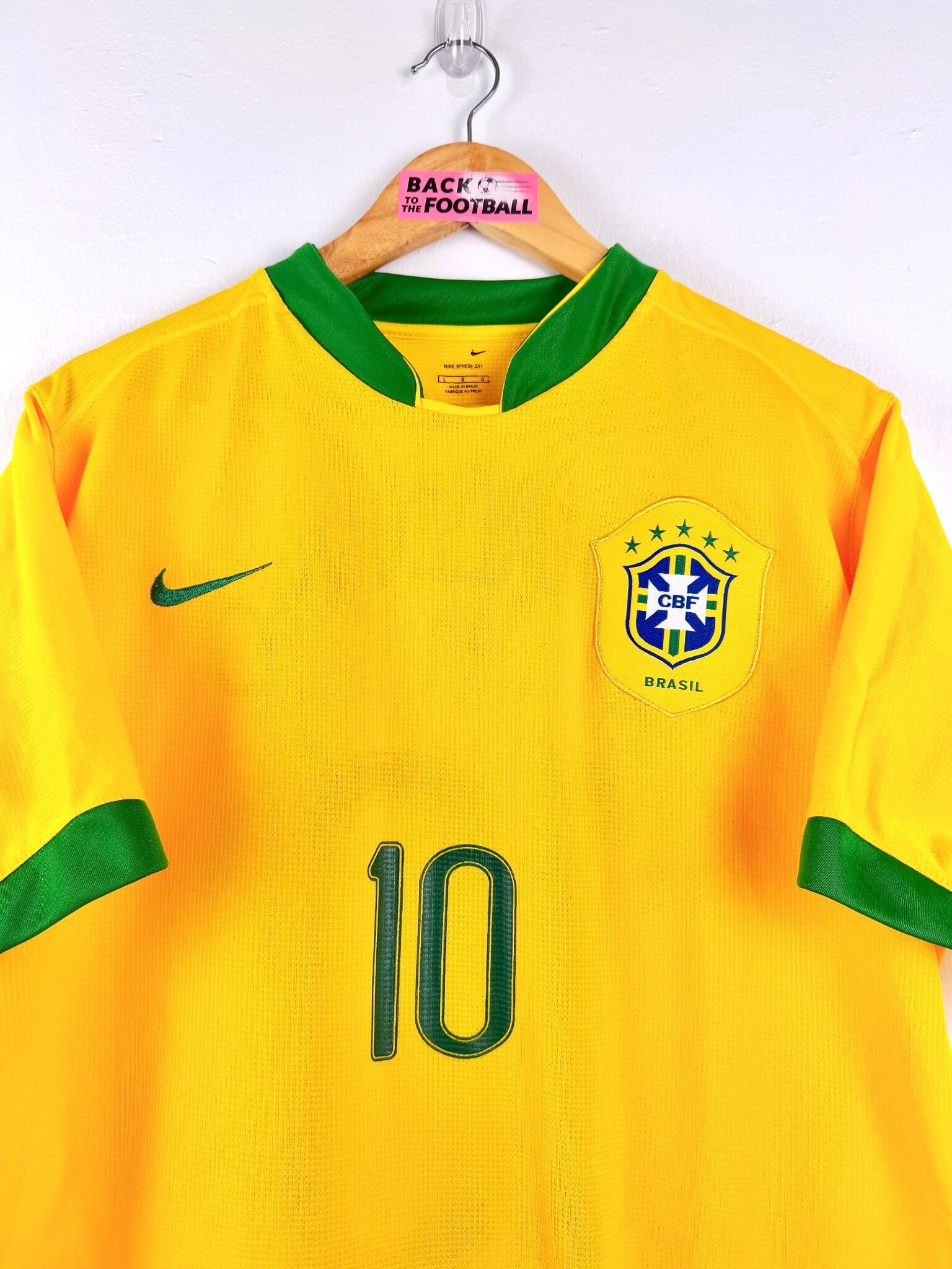 maillot vintage domicile Brésil 2006 floqué Ronaldinho #10