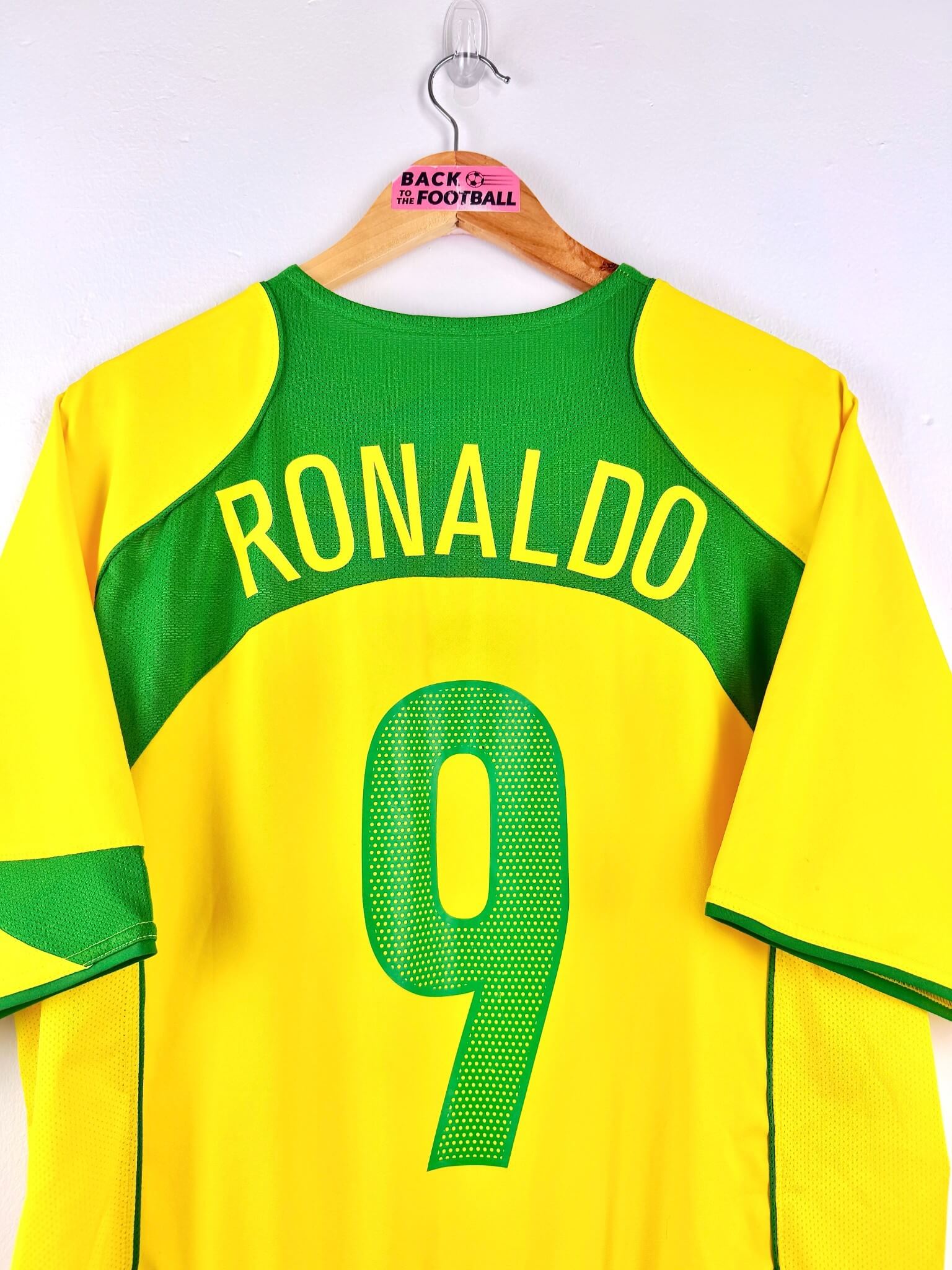 maillot vintage domicile Brésil 2004 floqué Ronaldo #9
