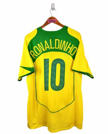 maillot vintage domicile Brésil 2004 floqué Ronaldinho #10