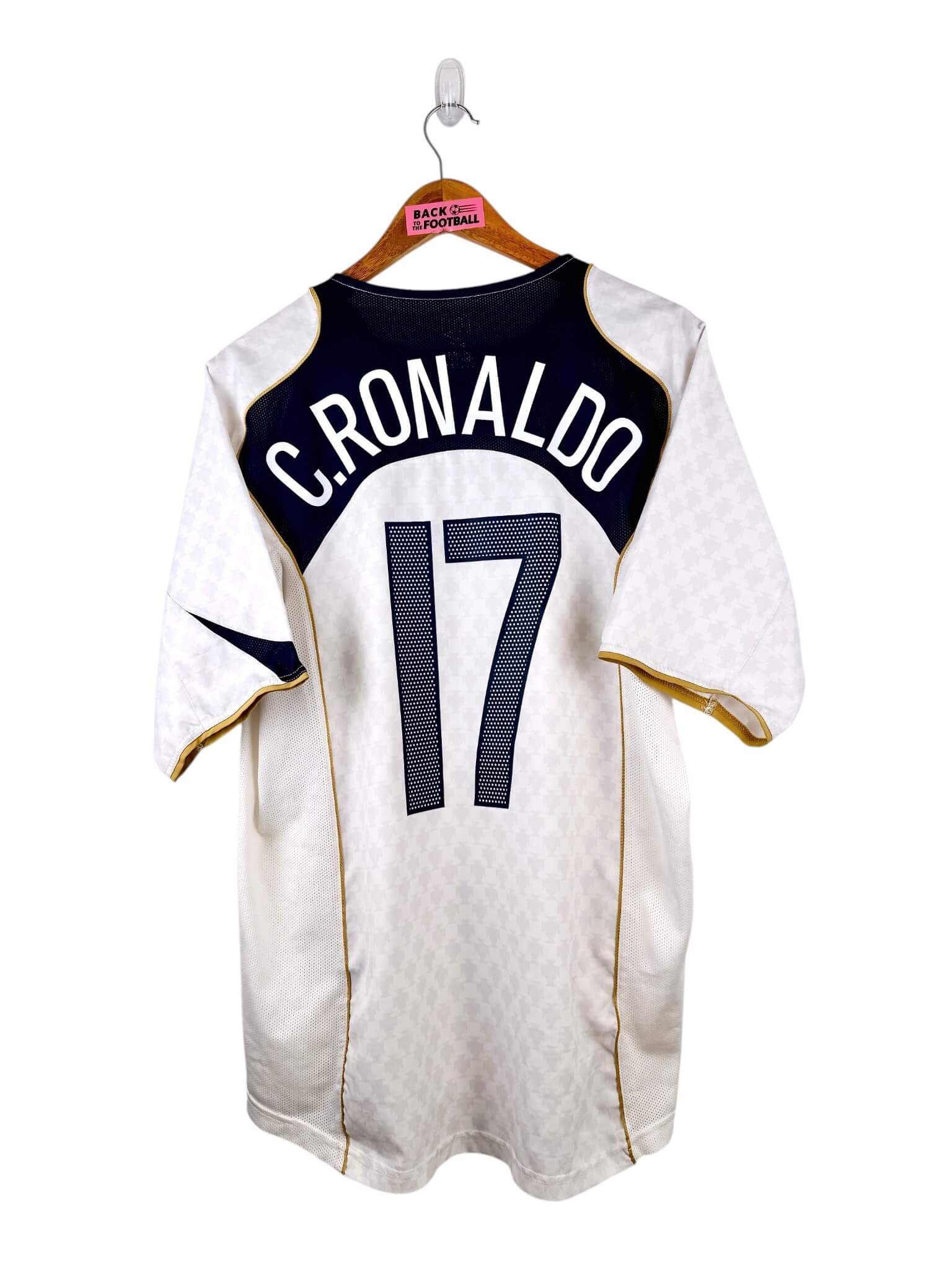maillot vintage extérieur Portugal 2004 floqué C. Ronaldo #17