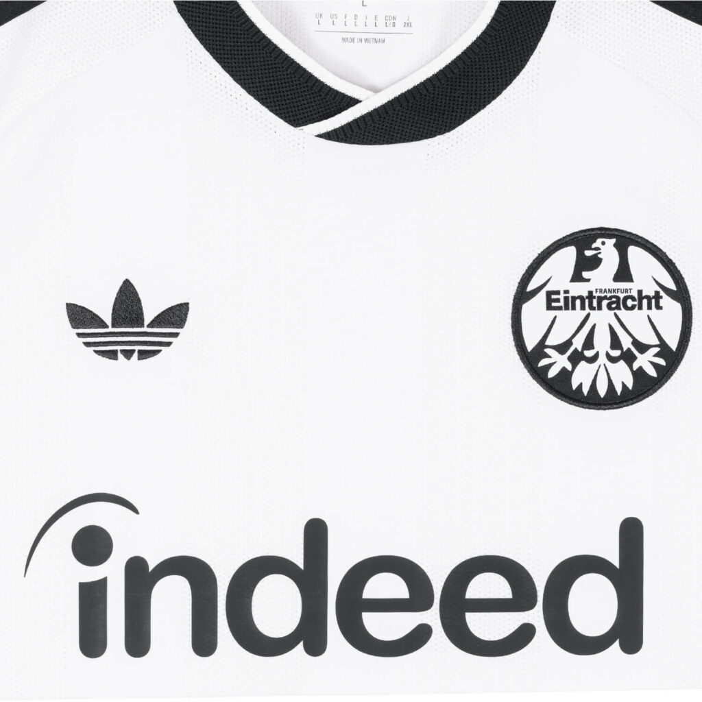 maillot extérieur Eintracht Francfort 2026/2027