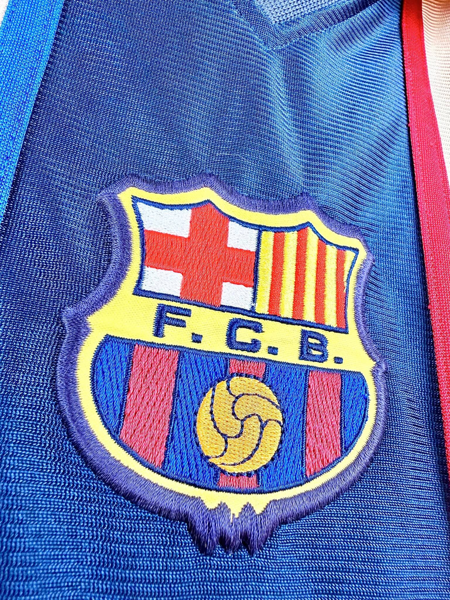 maillot vintage extérieur Barcelone 2001/2003 floqué Rivaldo #10