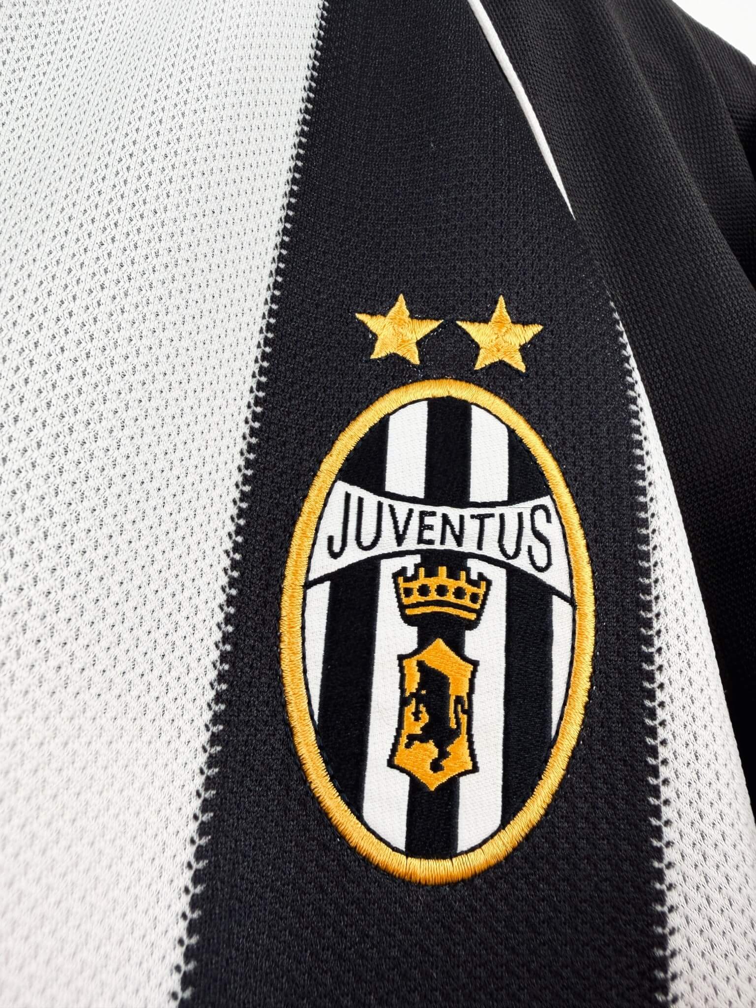 maillot vintage domicile Juventus 2002/2003 floqué Trezeguet #17