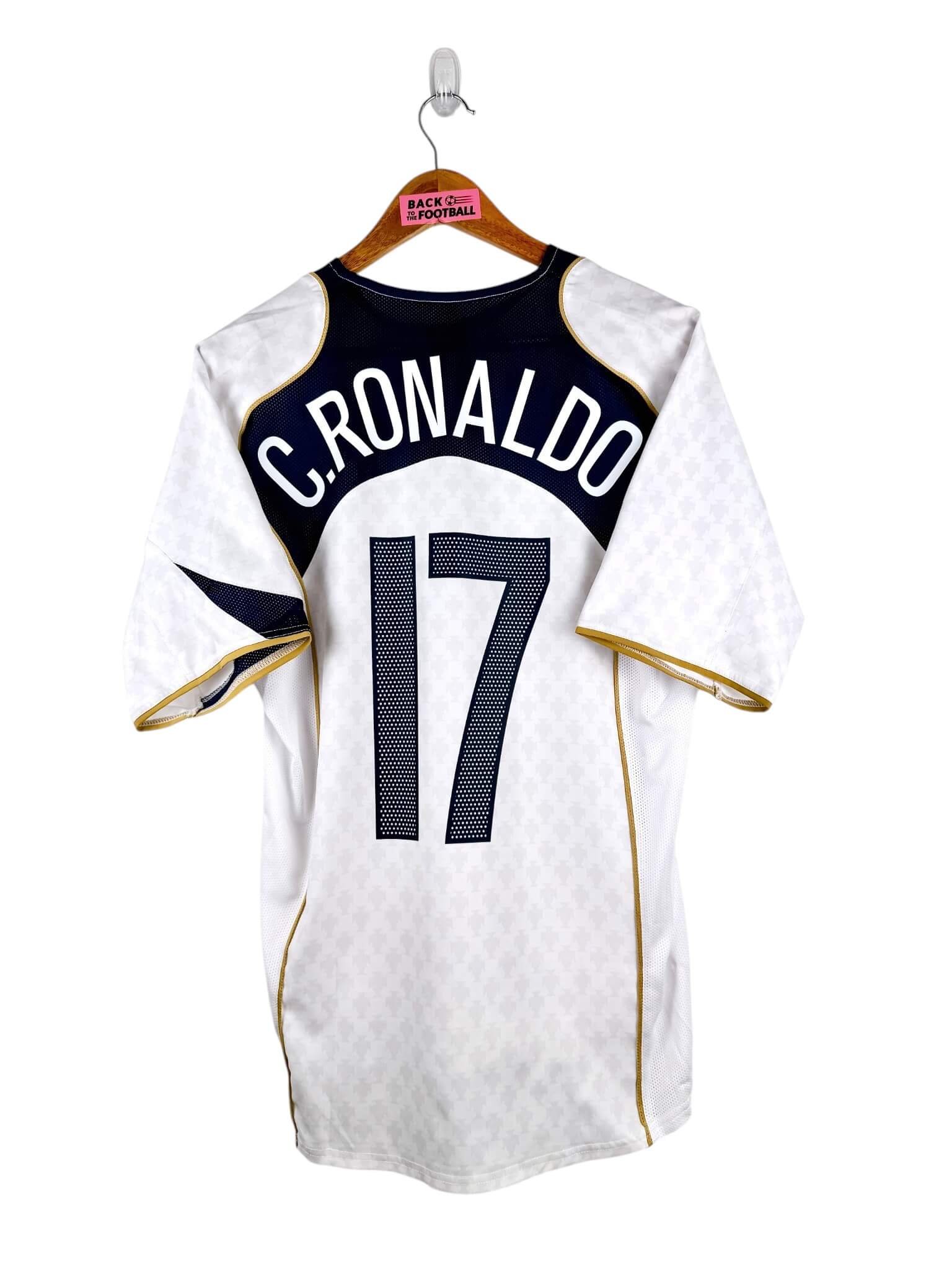 maillot vintage extérieur Portugal 2004 floqué C. Ronaldo #17