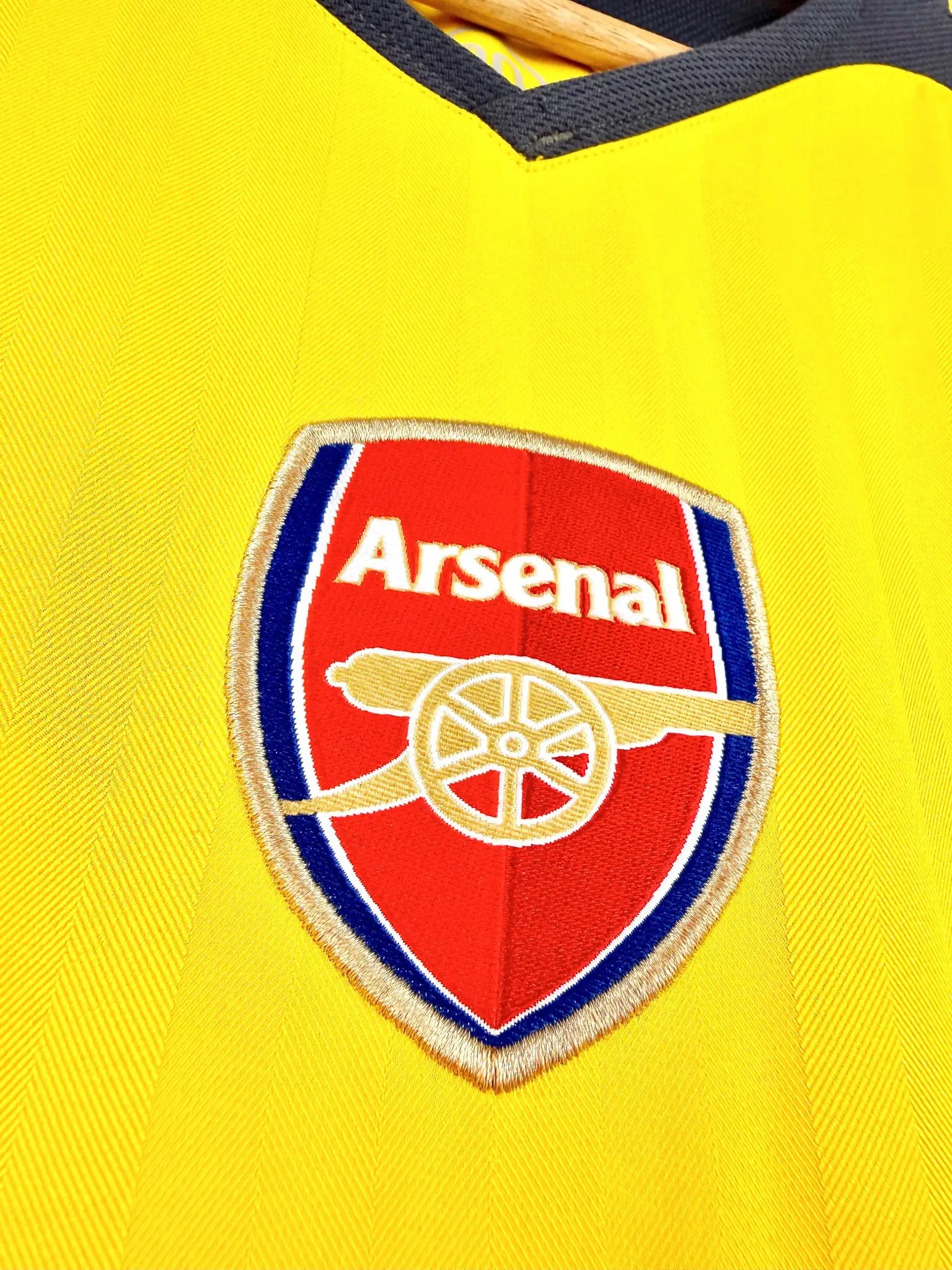 maillot vintage extérieur Arsenal 2005/2006 floqué Henry #14
