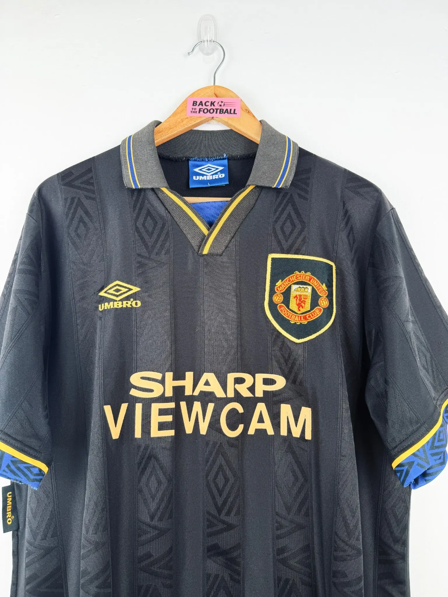maillot vintage extérieur Manchester United 1993/1995 floqué Cantona #7