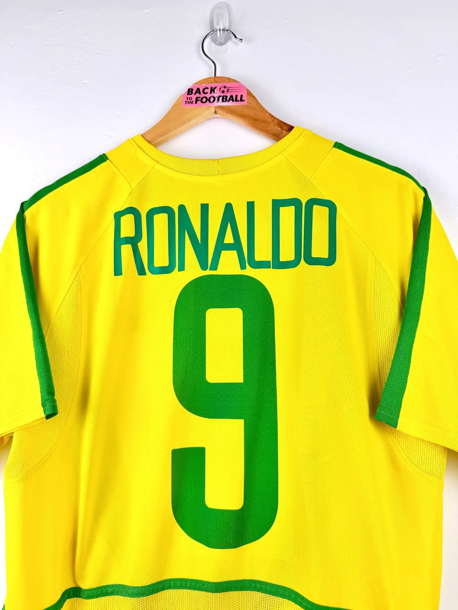 maillot vintage domicile Brésil 2002 floqué Ronaldo #9
